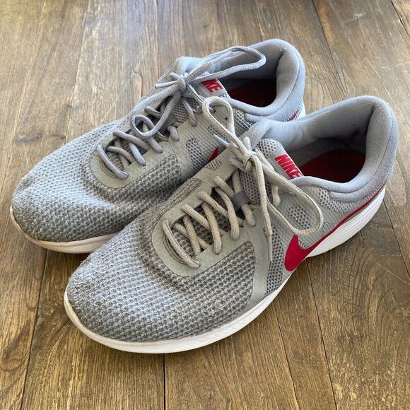 Nike Revolution 4 Running Athletic Shoes Wolf Grey Gym Red Stealth Men's 11.5 - Picture 2 of 6